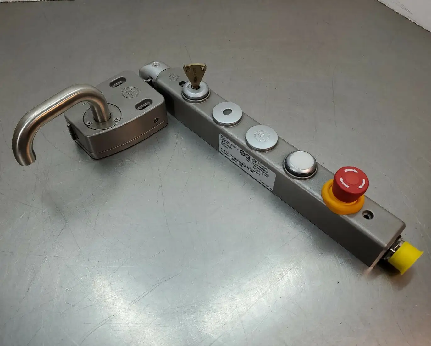 Fortress Interlocks Switch No: THNGNSMELP7EIQ9. STC2
