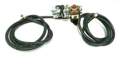 NEW PARKER B405210153L PILOT VALVE SS WBRKT 115/60 K065103553