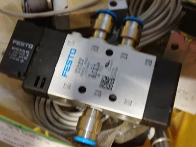 Switches & Valaves