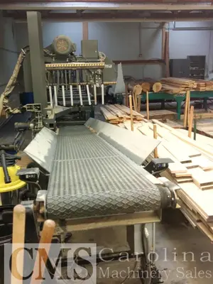 2006 Wood-Mizer LT300 with Twin Blade Edger