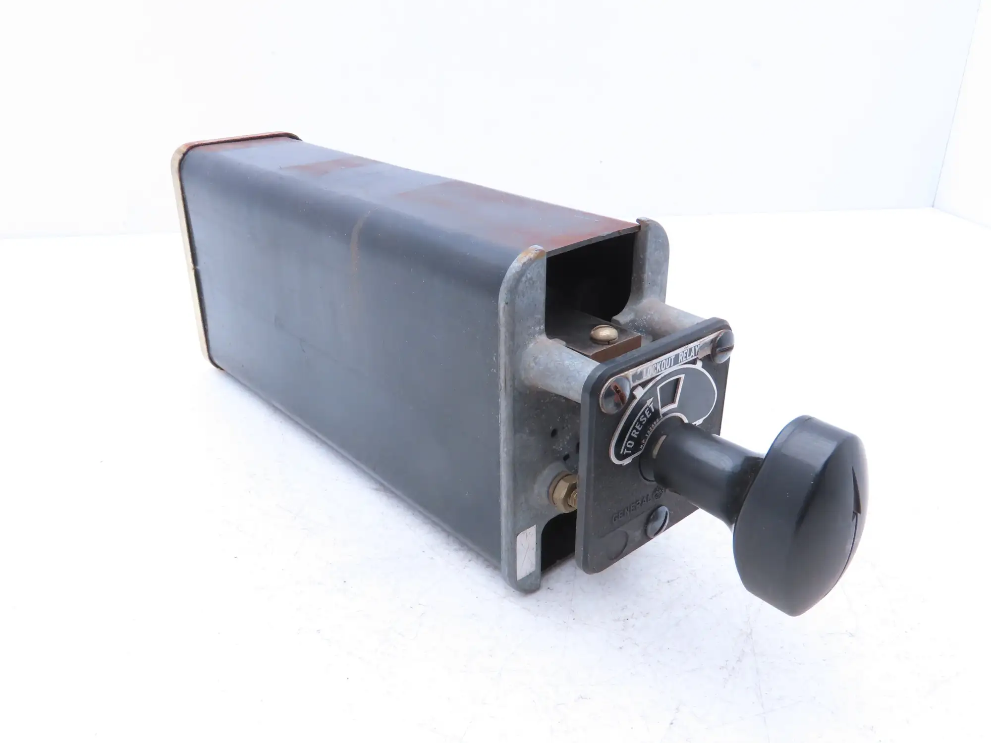 General Electric 12HEA61A223X2 Auxiliary Lockout Relay 125V DC