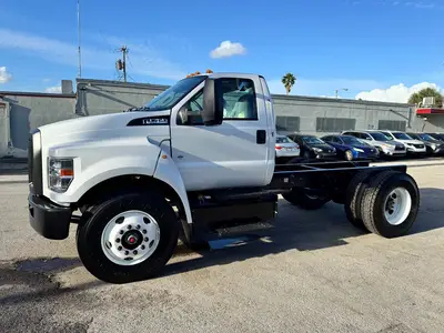 Used 2025 FORD F-750 Cab Chassis trucks Florida US | Truck and Van Outlet #1509240