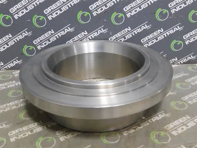 Gem Trim 5154-009 Titanium Tabered Bore Hub 5.423" - 5" Bore 8.5" OD Used