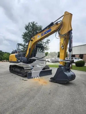 USED 2022 XCMG XE150U