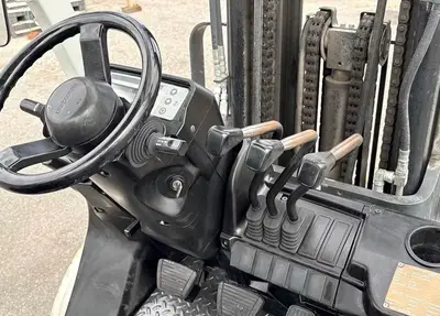 Used 2013 UNICARRIERS MUG1F2A30LV Liquid Propane Forklifts Utah US | Global Remarketing #1505883