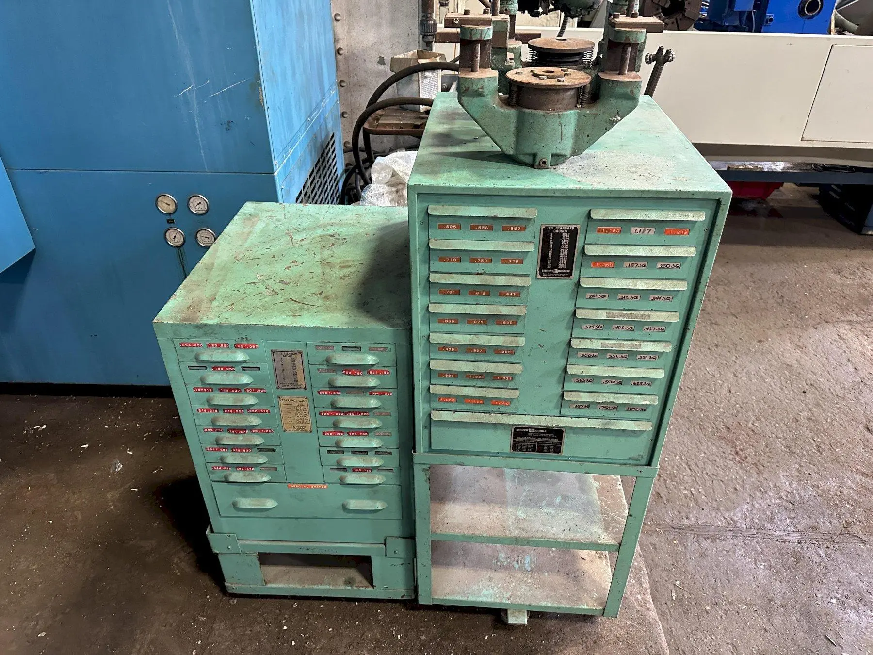 STRIPPIT MODEL 30/30 PUNCH TOOLING & HOLDERS: STOCK #15900