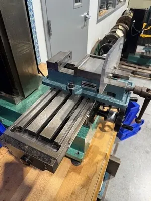 2007 GRIZZLY G0463 Milling Machines | GMT (9)