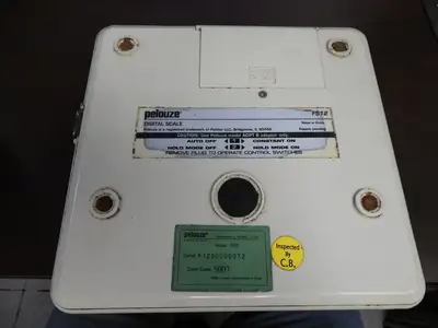 Used Rubbermaid Used Rubbermaid® Pelouze® RUBFS12-88 Digital Portion Control Scale-12 lb Food Scales Illinois US | Falcon Restaurant Supply #1376579