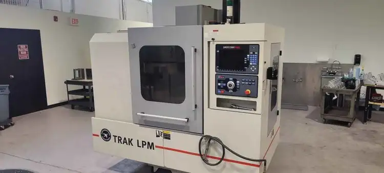 Used 2011 SOUTHWESTERN INDUSTRIES TRAK LPM Vertical Machining Centers Ohio US | Toolquip, Inc. #1359068