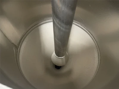 200 LB Conair CH 16-6 Insulated Drying Hopper