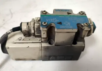 USED Vickers DG4V-3S-2A-M-FW-D7-H5-60