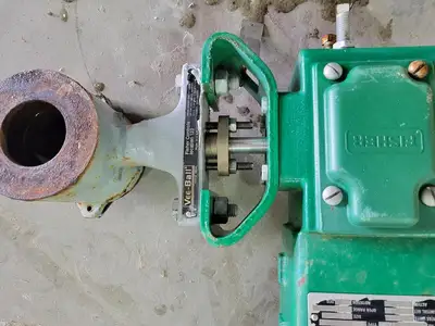 USED FISHER 1051