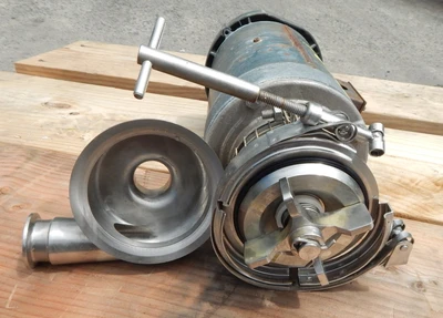 USED THOMSEN SANITARY PUMP T 100 SERIES 4921-GA