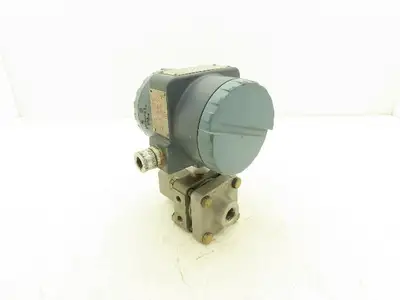 Foxboro 821GM-HS1NM2 Electronic Pressure Transmitter 30-95VDC 15-90PSI