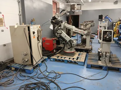 YASKAWA MOTOMAN EA1900N with External Axis Welding Robot with External Axis | ACES Robotics Ltd (3)