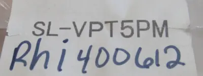 NEW KEYENCE SL-VPT5PM CONNECTION CABLES SLVPT5PM-R SLVPT5PM-T