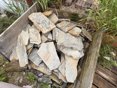 USED GET REAL NATURAL SLATE STONE ARCHITECTURAL SERIES APPROXIMATELY 250SQ FT