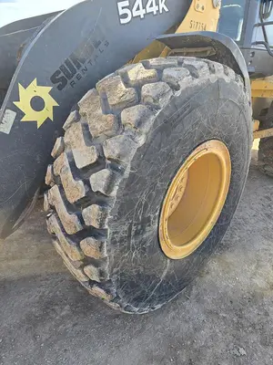 USED 2013 JOHN DEERE 544K