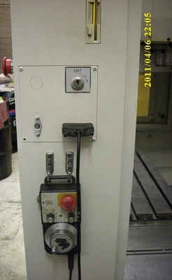 USED 2004 MILLTRONICS RW15