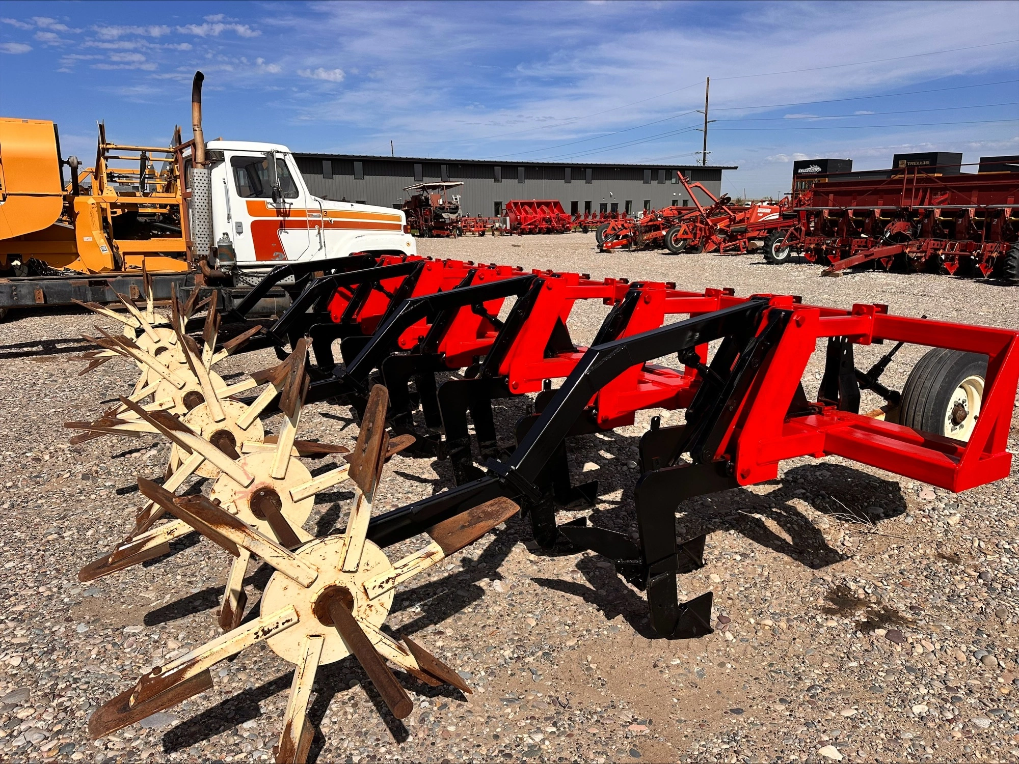 Used _UNKNOWN_ _UNKNOWN_ Cultivators Idaho US | Tri-Steel Manufacturing #1557106