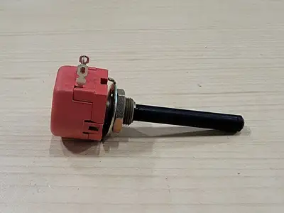5K Ohm Potentiometer 21042335