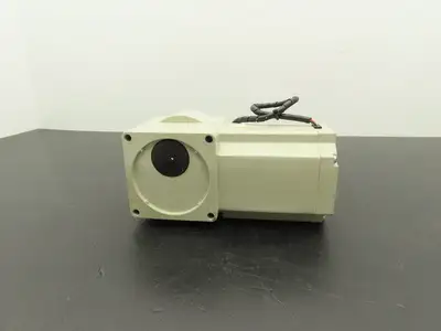 Sumitomo Hyponic Drive RNFM009-15R-30 Gearmotor 30:1 Ratio 56rpm 230V 3PH RH