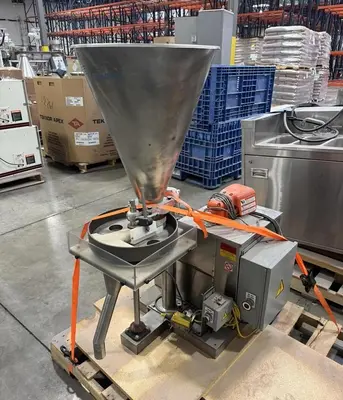 Speedee BR-234 Volumetric Filler with Foot pedal and eye operation.