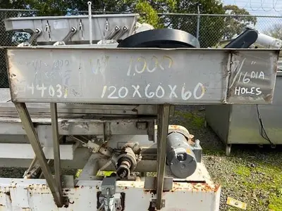 Screen, Vibratory, 17" x 98", S/st, 1 HP, Ball Cleaning #S744031