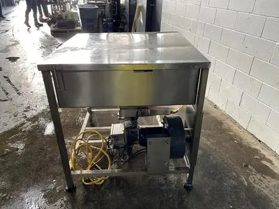 Vibratory Feed Hopper