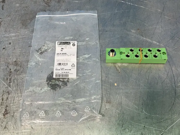 Used PHOENIX CONTACT 1434840 Terminal Blocks Ohio US | HGR 24 #1357445