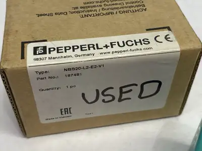 USED PEPPERL+FUCHS INDUCTIVE CUBE SENSOR, 4-LEDS, 187481