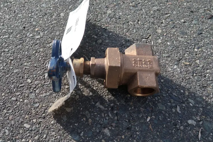 Used NIBCO T-176-A Valves/Fittings British Columbia CA | Lenmark #258663