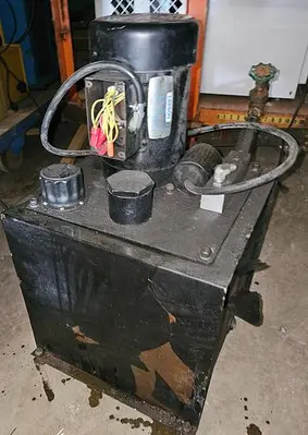 USED LEESON 2 HORSEPOWER