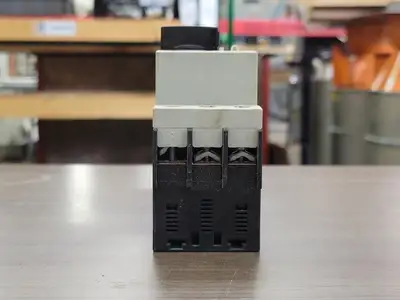 USED SIEMENS 3RV1021-1HA10