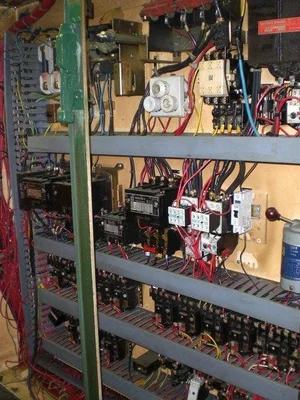 USED GLEASON 610