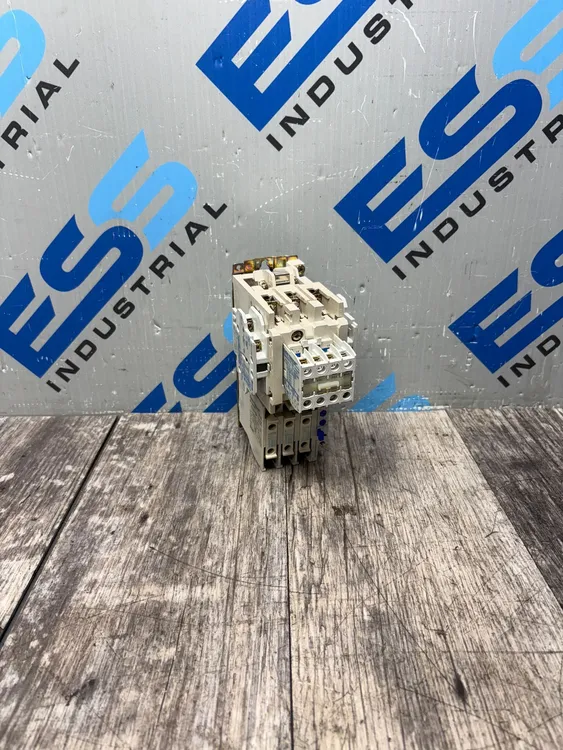Used CUTLER HAMMER CN15DN3 C306GN3 C320KGS3 C320KGT15 Misc Electrical & Power Parts South Carolina US | ESS Industrial Equipment Sales #1136207