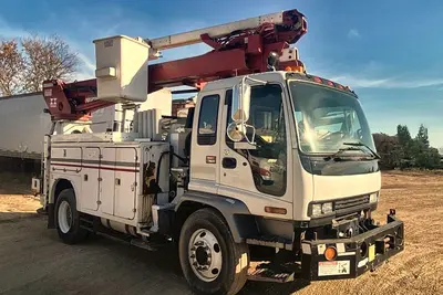 Used 2004 GMC T7500 Bucket (boom) trucks Wisconsin US | Proxy Equipment #1377804