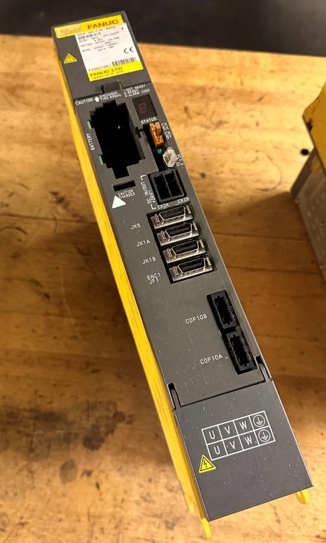 FANUC A06B-6096-H116 SERVO AMPLIFIER