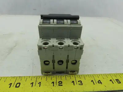 Merlin Gerin C60N 3Pole 480V 30A Circuit Breaker
