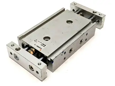 CXSWM25-10 | SMC  Guided Cylinder Dual Rod Slide Bearing 25mm Bore 10mm Stroke - Used