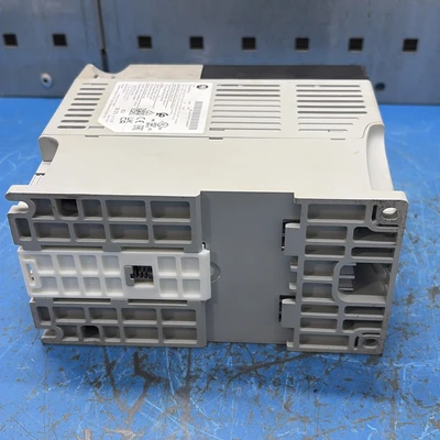 Used Allen-Bradley 22A-D2P3N104 Variable Speed Drives Indiana US | J&J Industrial Supply #1412975