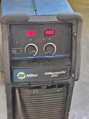 MILLER MILLERMATIC 252 Mig Welders | CNCsurplus (3)