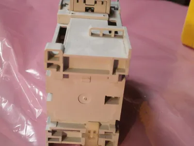 USED ALLEN BRADLEY 100-C16D-01B WITH 100-F