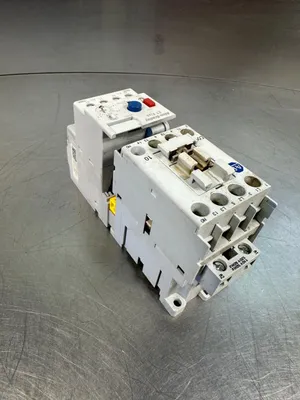 Allen Bradley 100-C09D*10 A w/ 193-ED1CB B Contactor + Overl. Relay (4E-27
