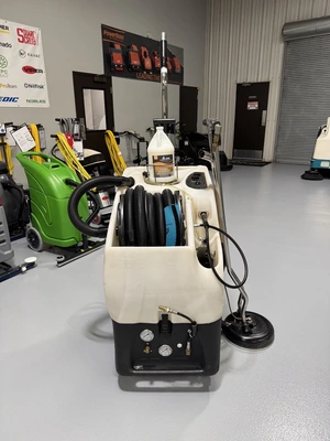 Used _UNKNOWN_ _UNKNOWN_ Multisurface Cleaners North Carolina US | Chemsource Direct #1269506