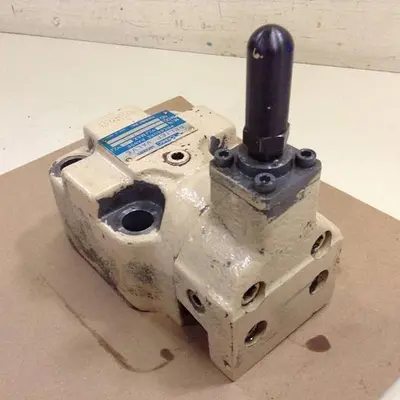 USED TOKIMEC TGC20-06-FYE-11