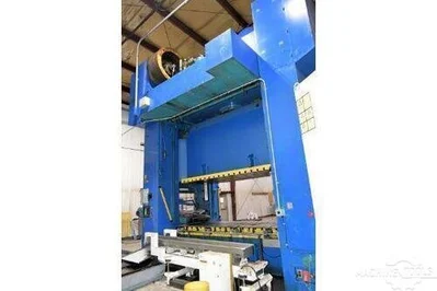 USED 1988 KOMATSU E2P-500