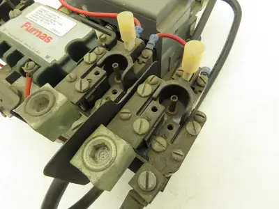 Furnas 14JB32AF NEMA Size 4 Motor Starter 100A 575VAC 25Hp 230/460V Coil