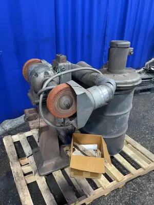 Pedestal Grinder W/ Dust Collector
