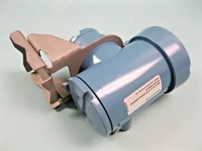NEW Micro Motion 2700 R12 AB AEJZZ